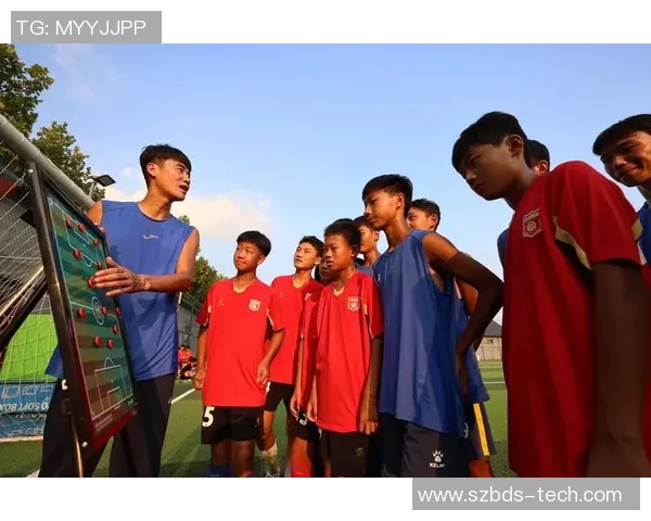 足球唐山队奋勇拼搏力争佳绩展现城市风采与团结精神